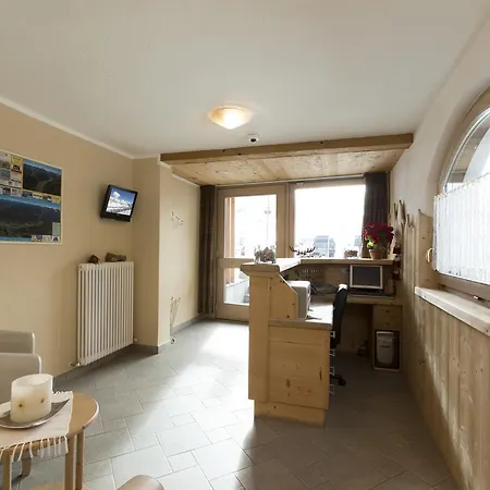 Champagne Hotell Livigno