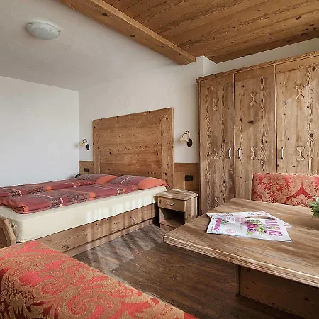 Hotel Champagne