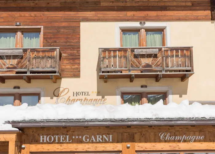 Champagne Hotell